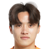 https://img.yanjian12.com/img/football/player/d9632c439fe21503e5d1a69a081ea378.png